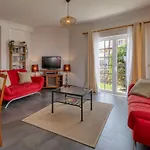 Holiday home Casa Branca I Geraeumiger Rueckzugsort Fuer 12p By Interhome