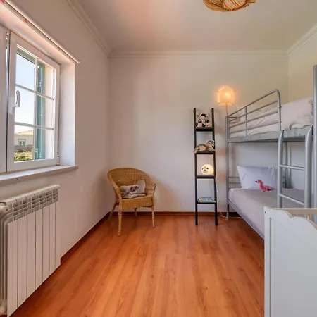 Casa Branca I Geraeumiger Rueckzugsort Fuer 12p By Interhome * Ribamar (Lourinha)