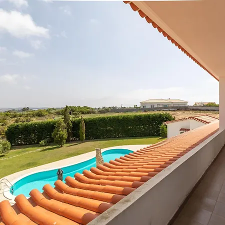 Casa de Férias Casa Branca I Geraeumiger Rueckzugsort Fuer 12p By Interhome *