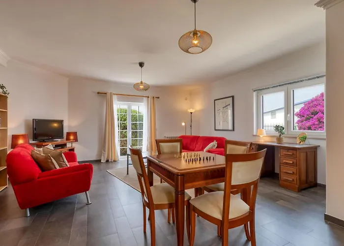 Casa Branca I Geraeumiger Rueckzugsort Fuer 12p By Interhome Casa de Férias *