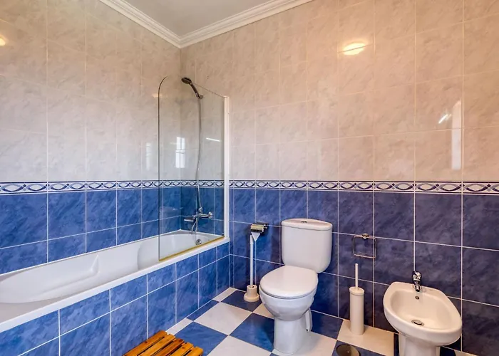 Hébergement de vacances Casa Branca I Geraeumiger Rueckzugsort Fuer 12p By Interhome *